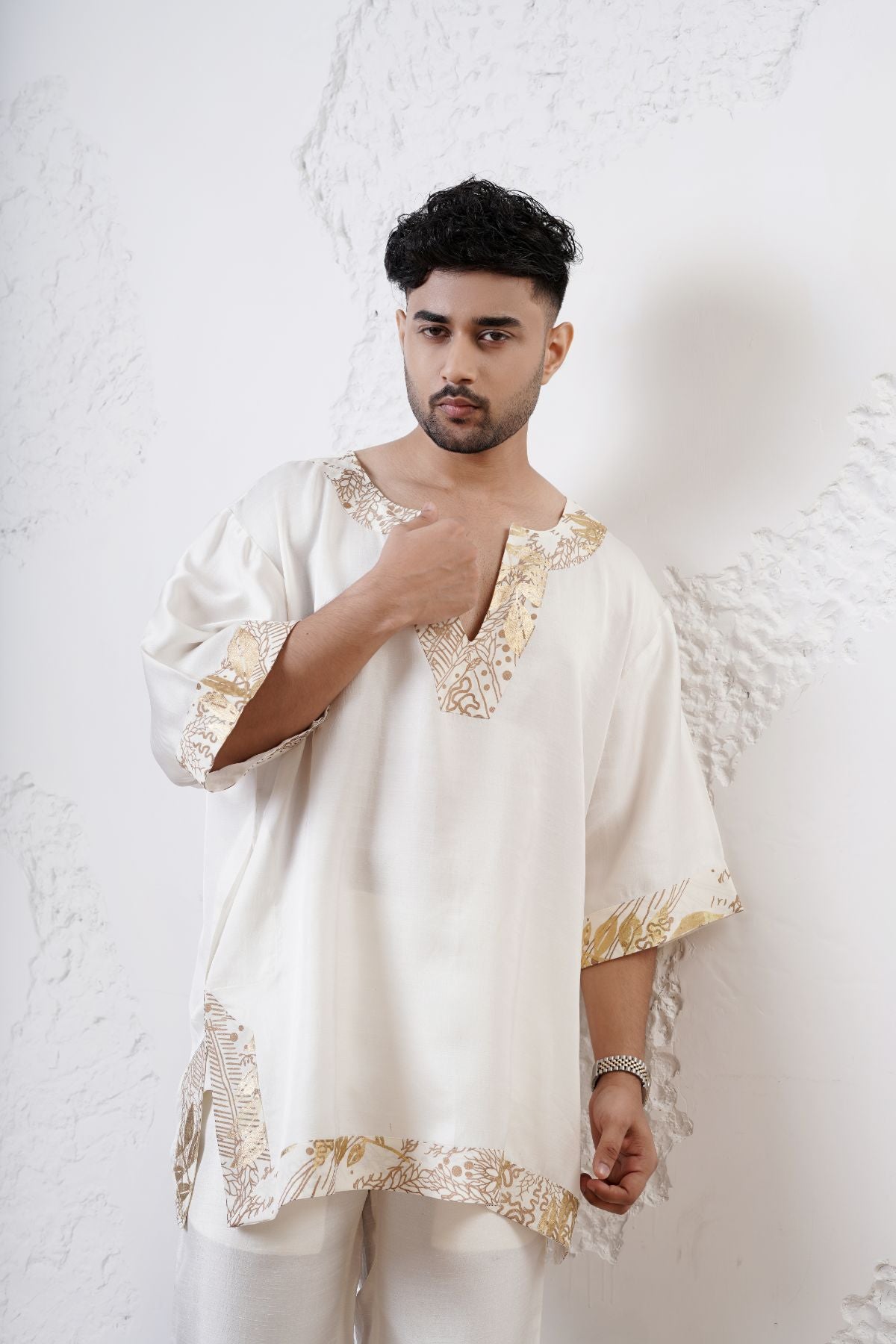 Kaftan Foil Kurta with Straight Fit Pants