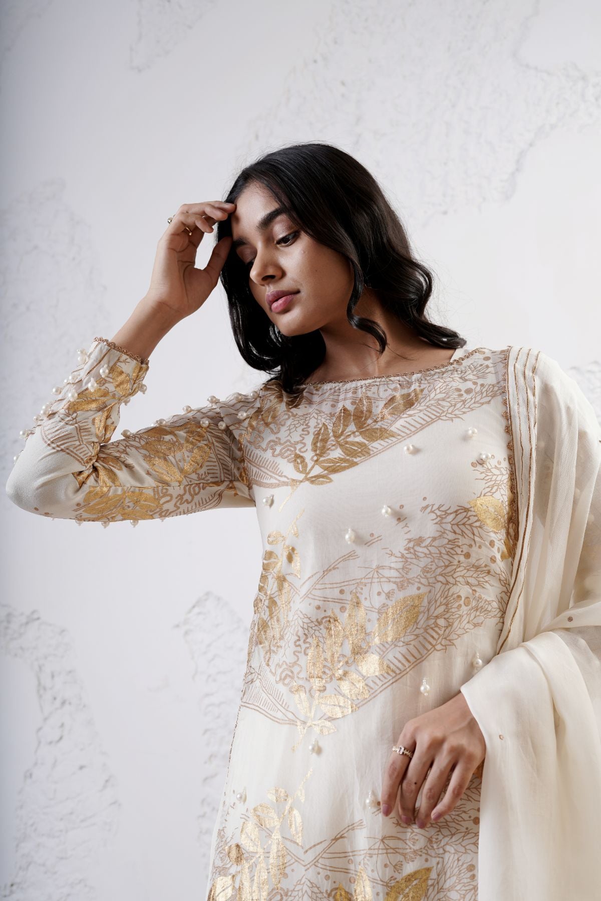 Foil Printed Kurta with Straight Pants and Dupatta