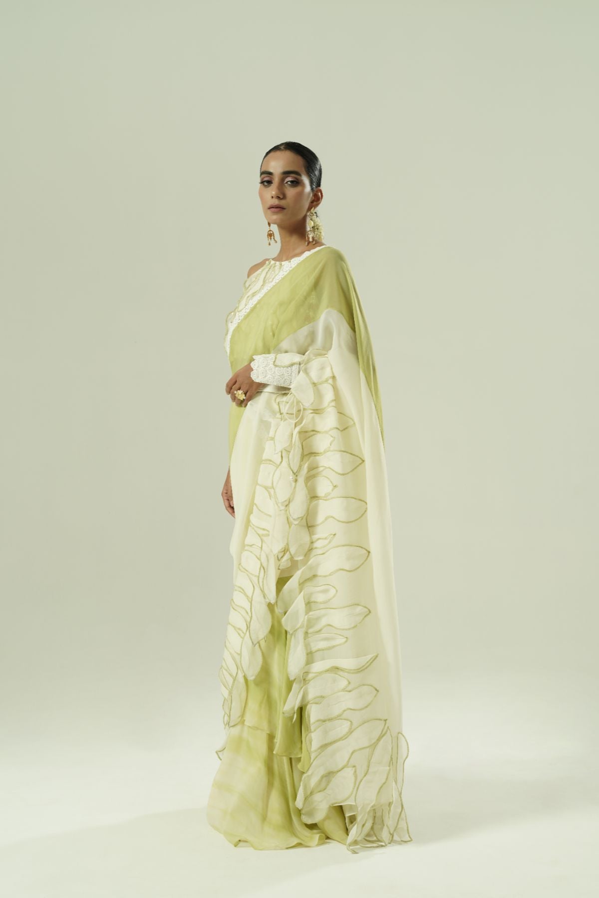 Leaflet Color Block Saree Set