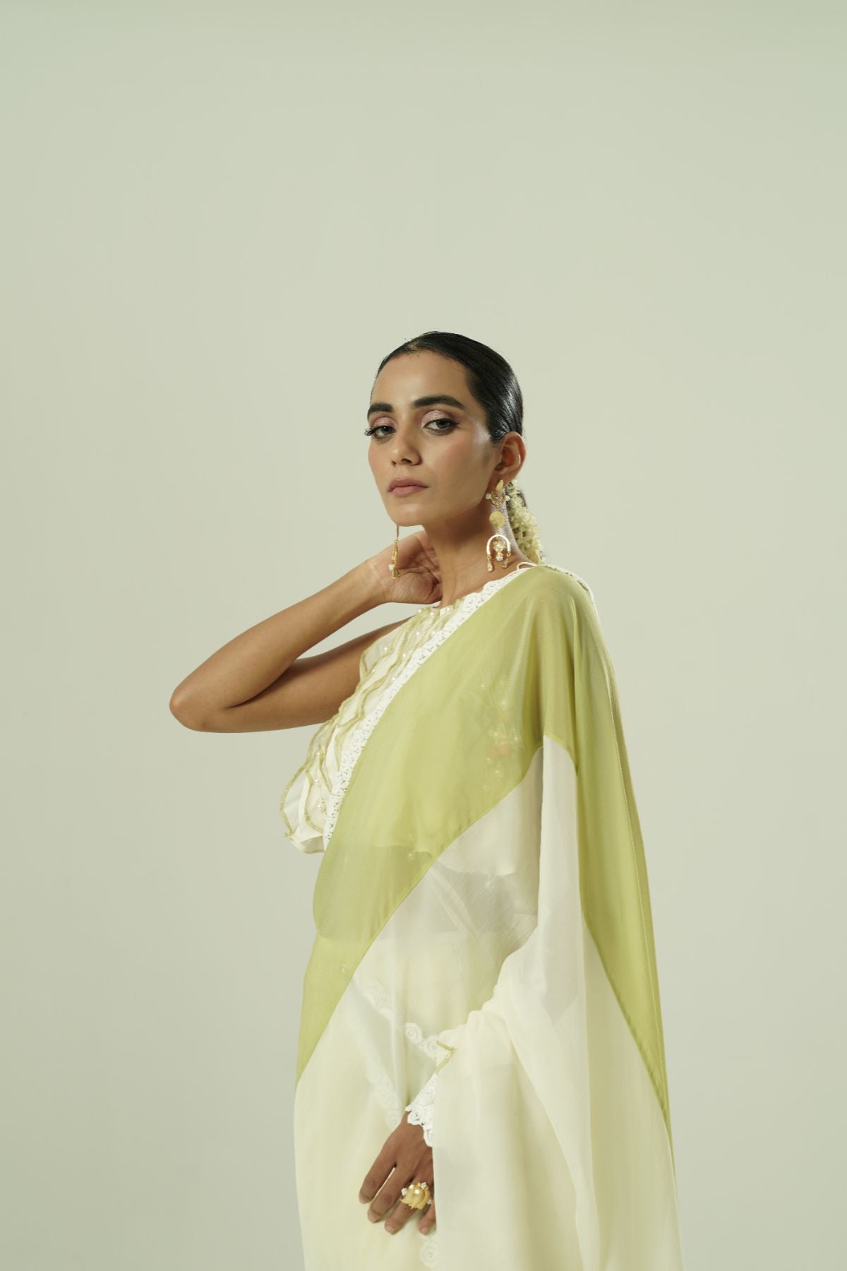 Leaflet Color Block Saree Set