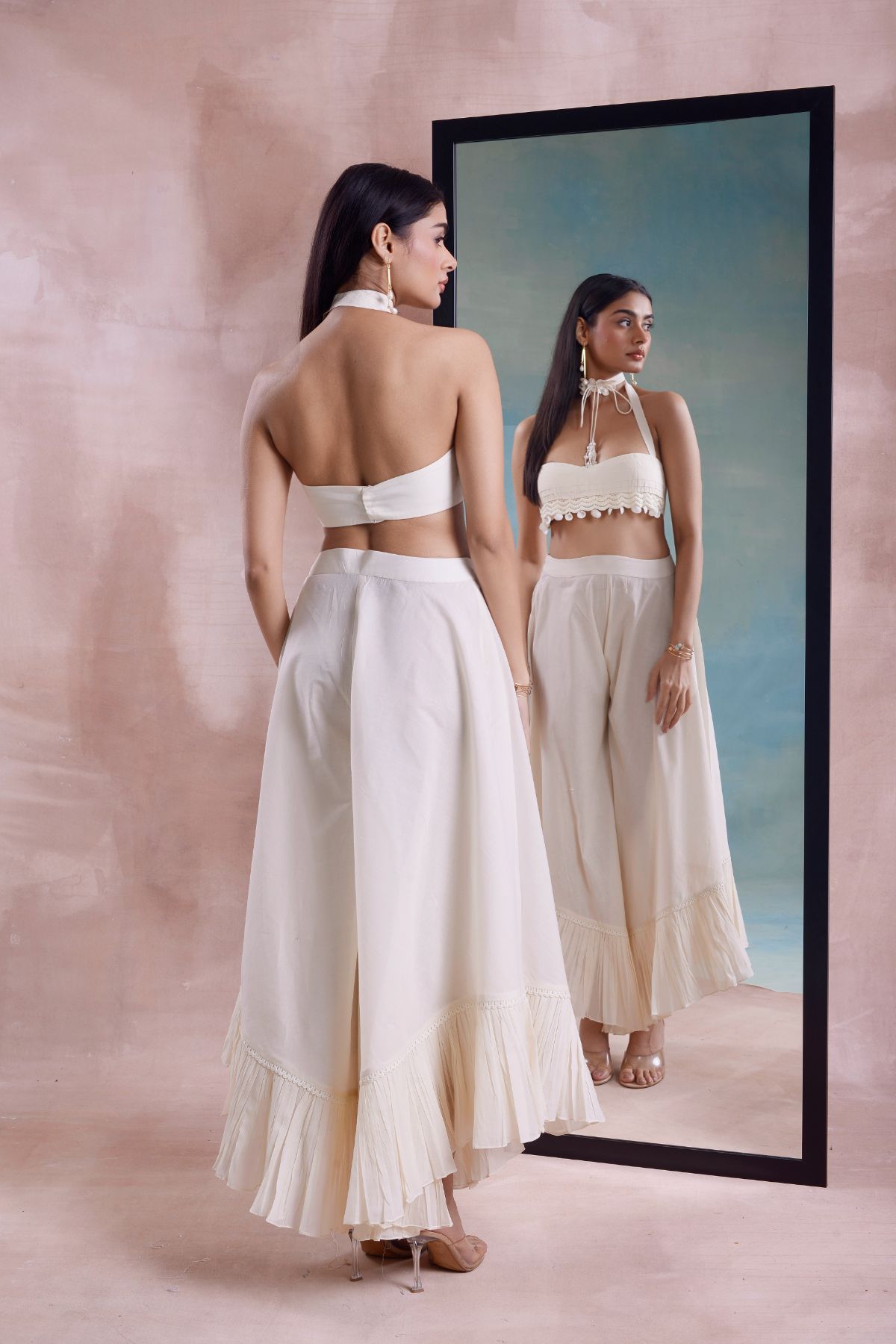 Frill Cropped Pants with Pleated Bustier