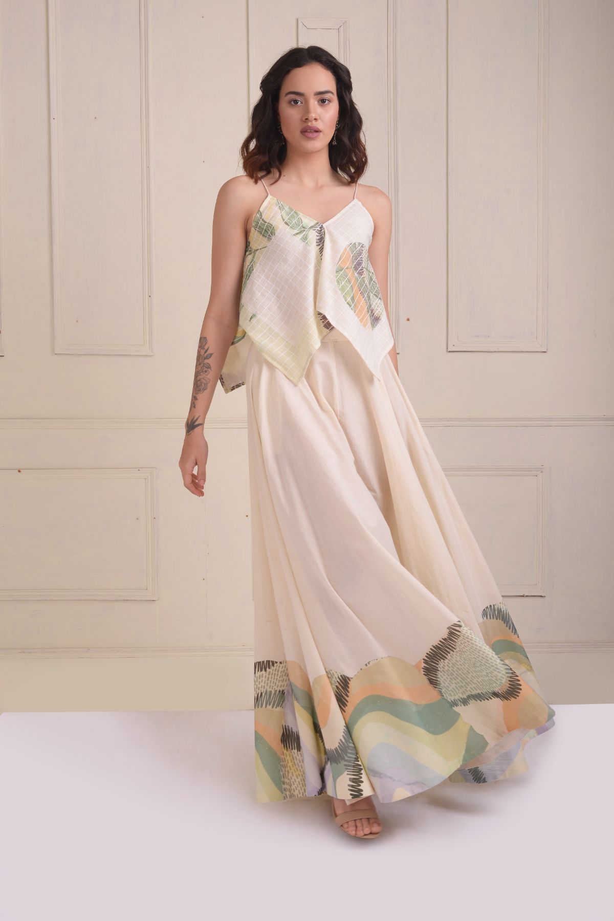 Patchwork 4-squared crop top with a sharara