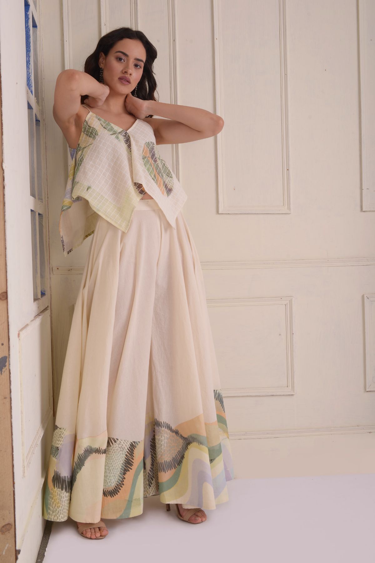 Patchwork 4-squared crop top with a sharara