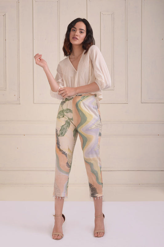 Pintucks crop top with printed pants