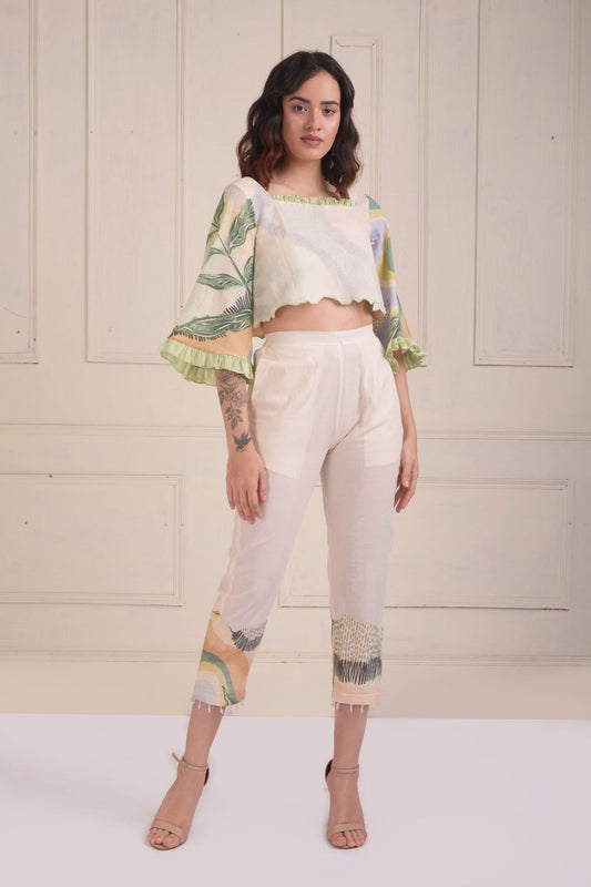 Print-and-solid scalloped A-line top with pants