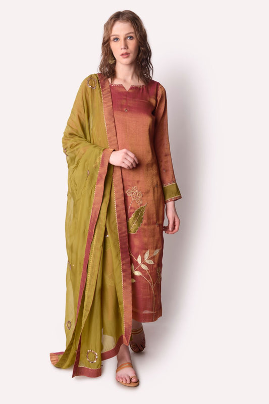 Patchwork Tissue Straight Kurta Paired With Cropped Pant Set