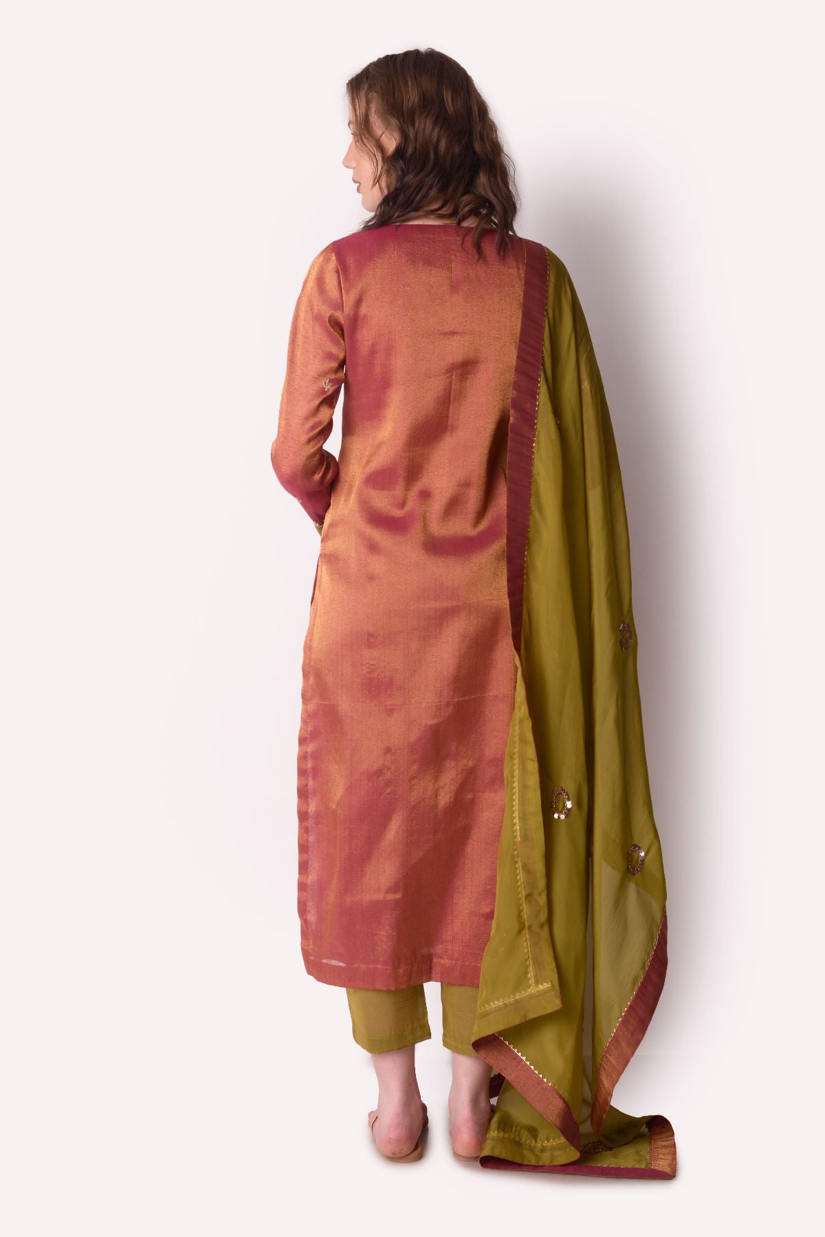 Patchwork Tissue Straight Kurta Paired With Cropped Pant Set