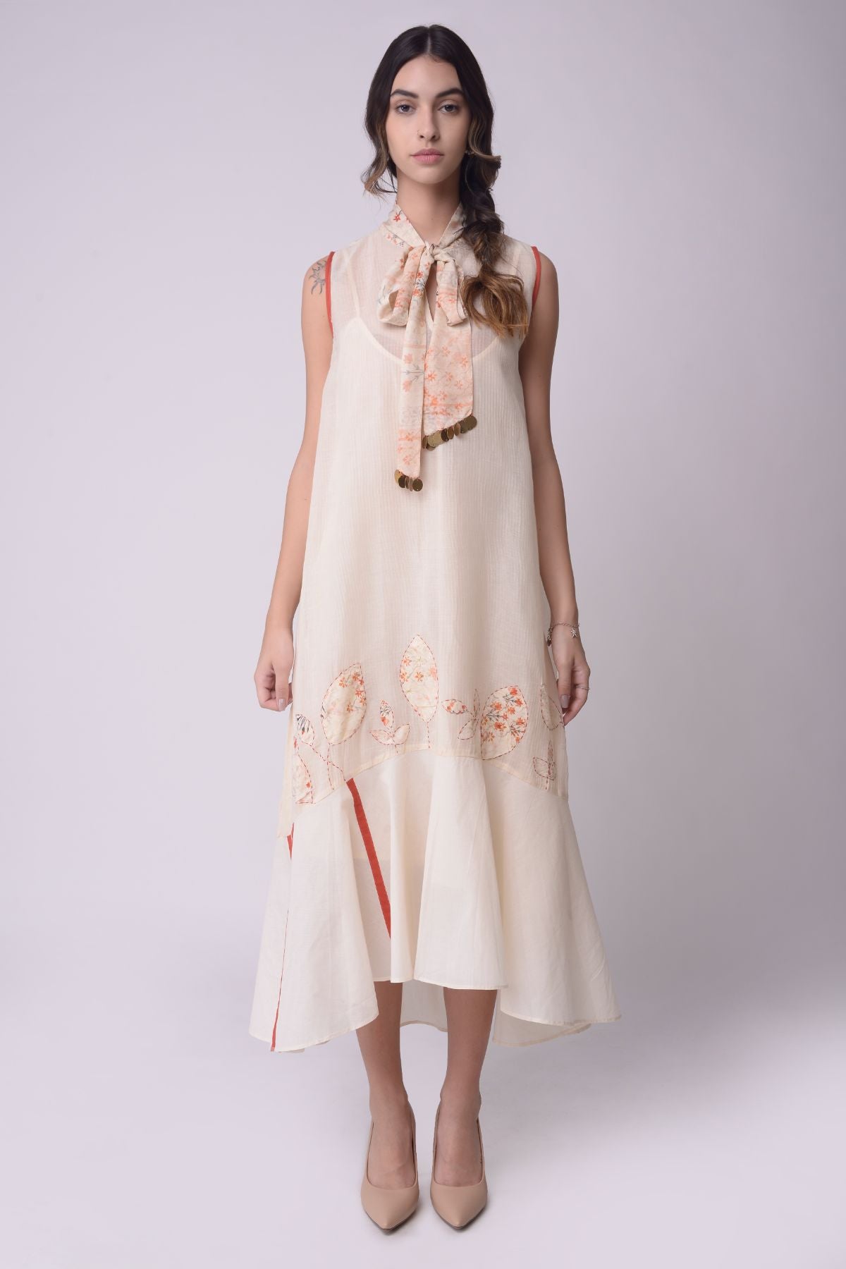 Appliqué A-line Dress With Printed Tie