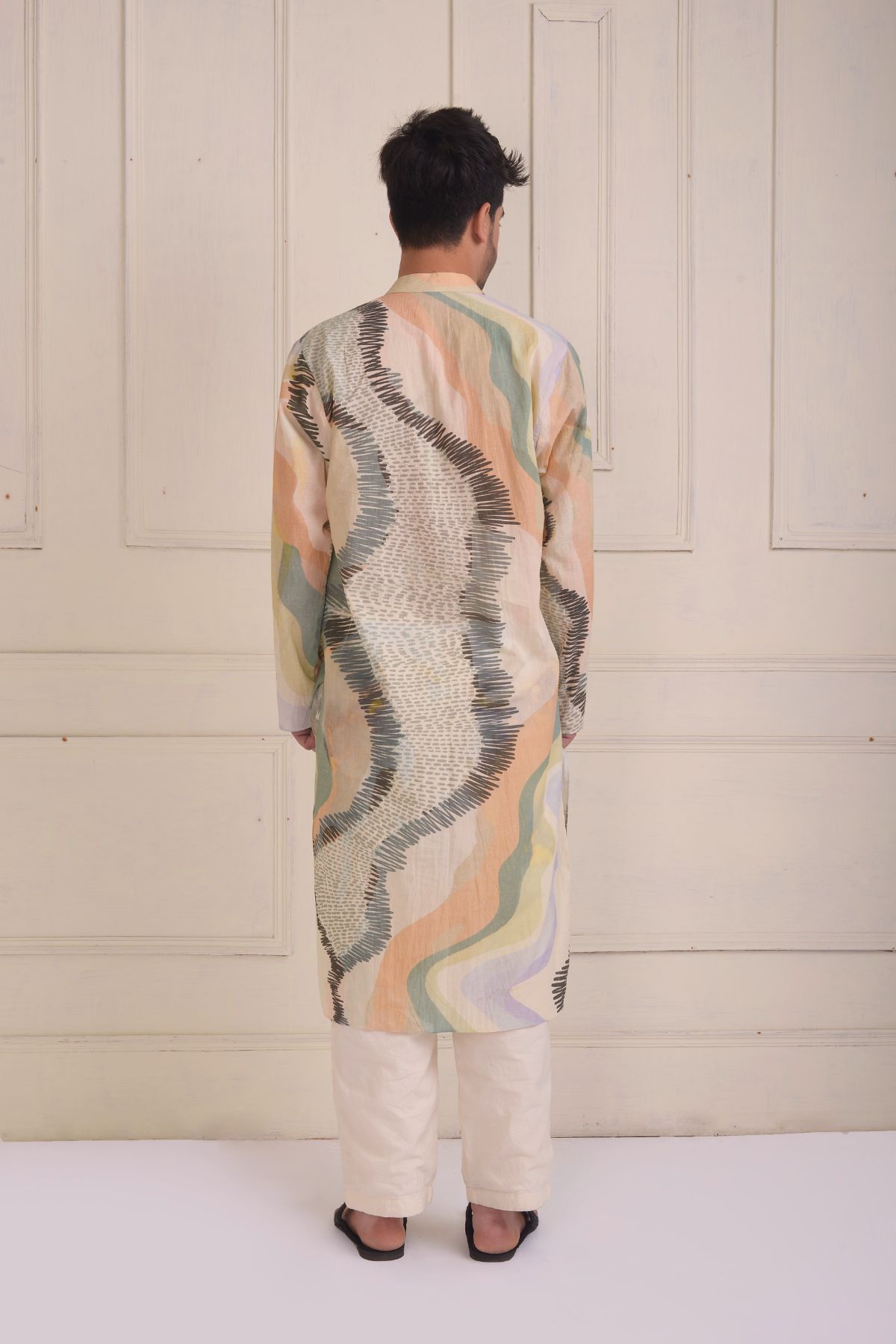 Printed kurta with straight pants