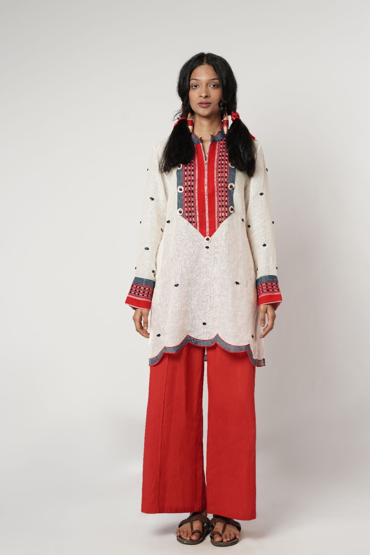 Naga-Yoke Dot Kurta Set