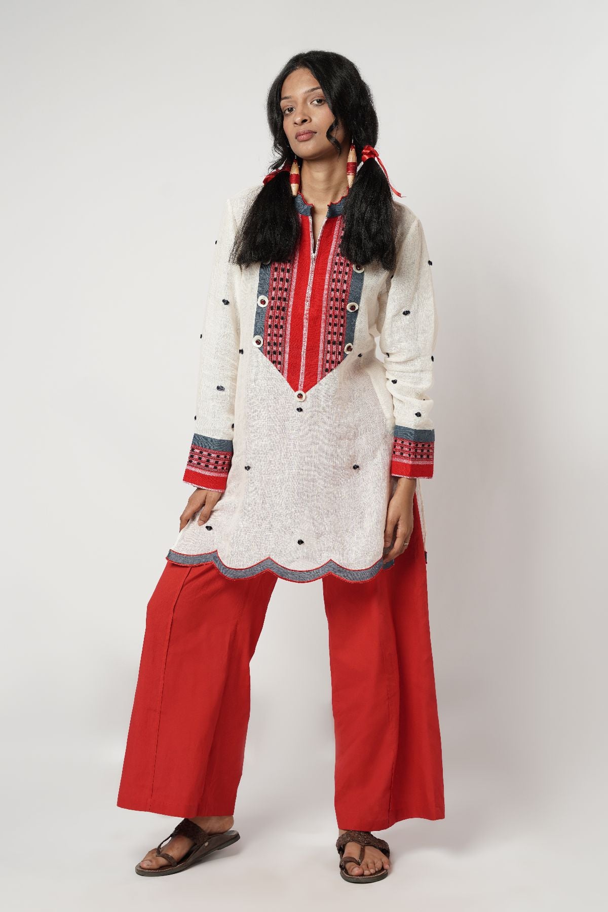 Naga-Yoke Dot Kurta Set