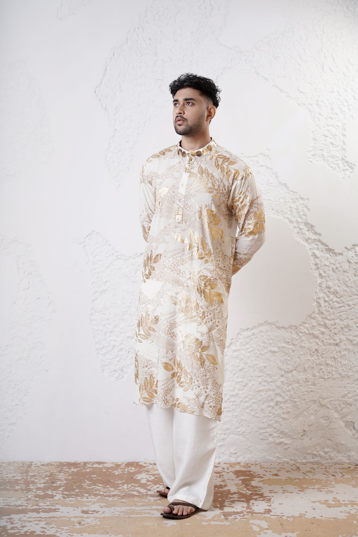 Foil Printed Kurta with Straight Pants