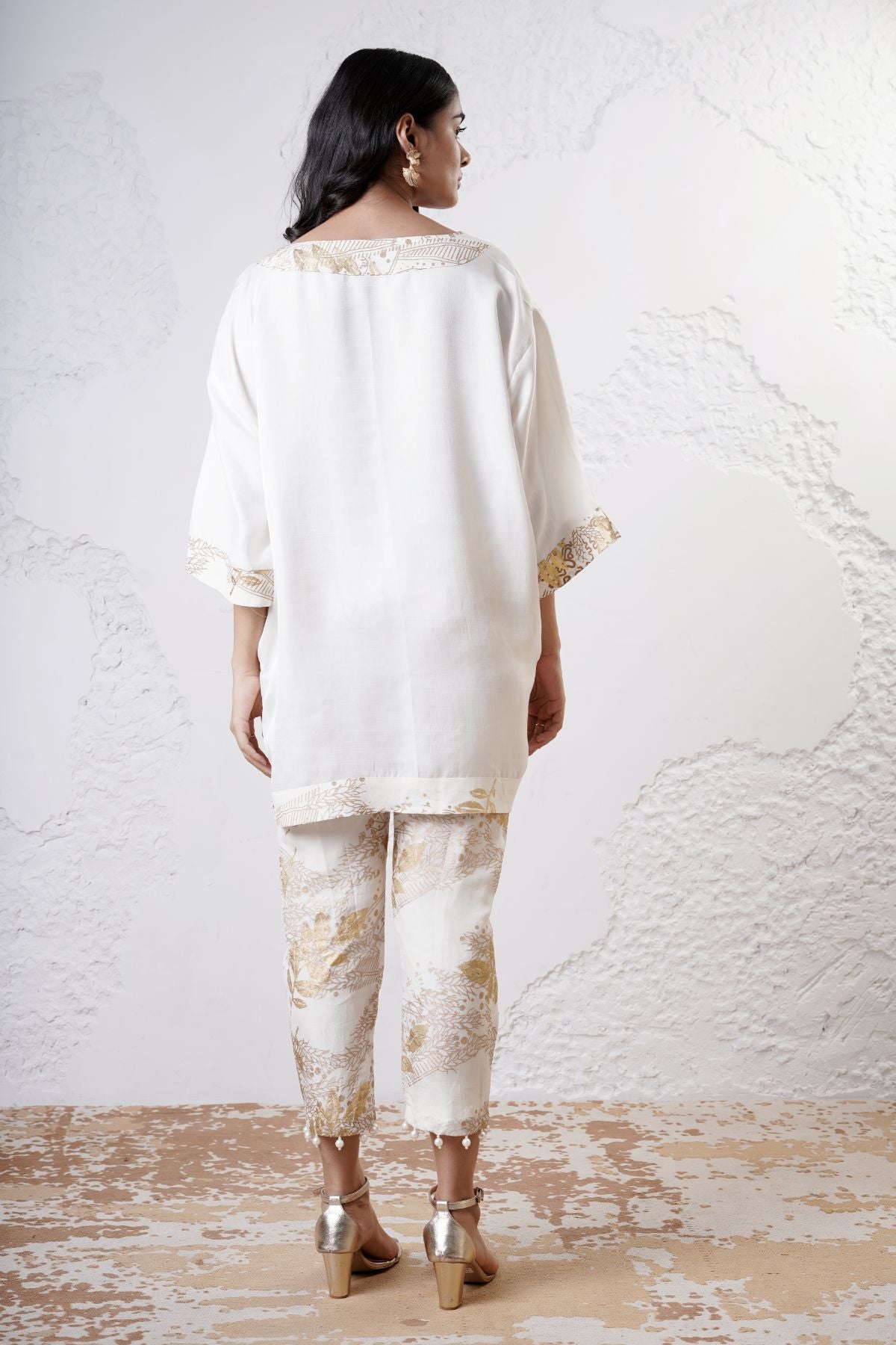 Kaftan Kurta with Foil Cropped Pants