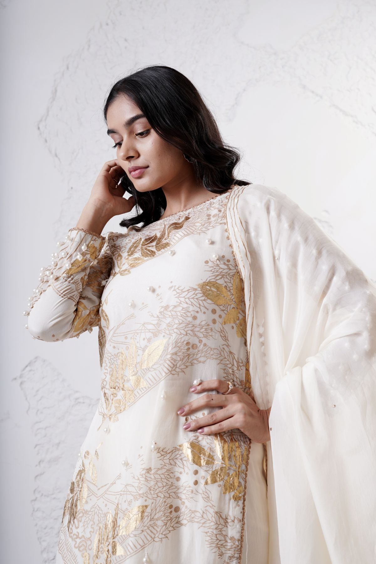 Foil Printed Kurta with Straight Pants and Dupatta