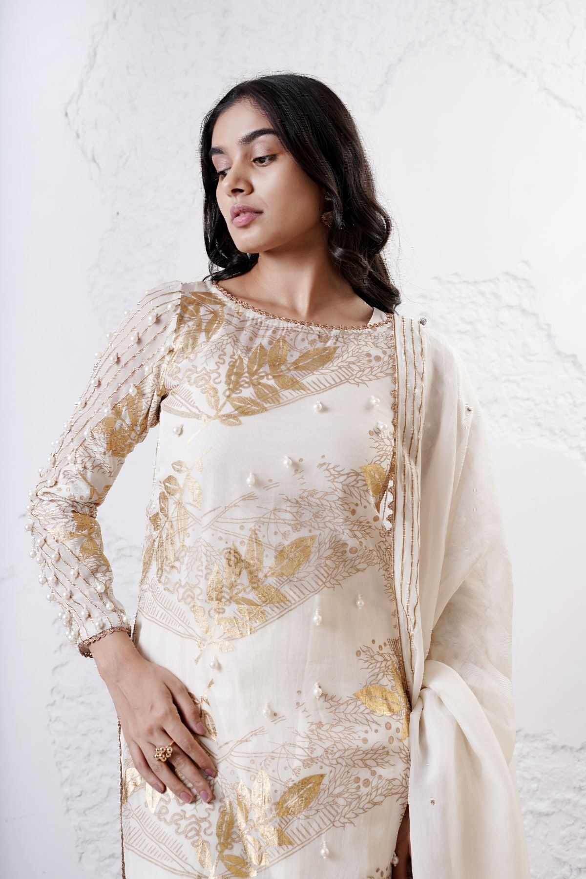 Foil Printed Kurta with Straight Pants and Dupatta