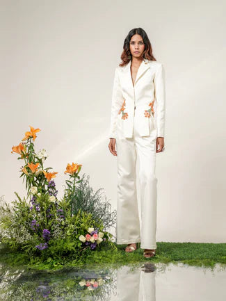 SOLITARY BLOOM PANT SUIT