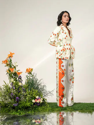 SOLITARY BLOOM PANT SUIT