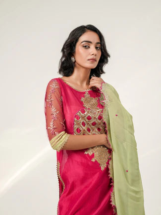 FUCHSIA GARDEN KURTA SET