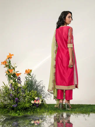 FUCHSIA GARDEN KURTA SET