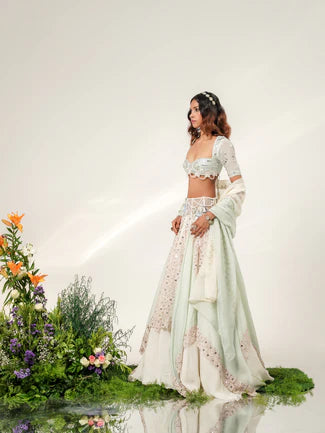VICTORIAN BLOOM LEHENGA