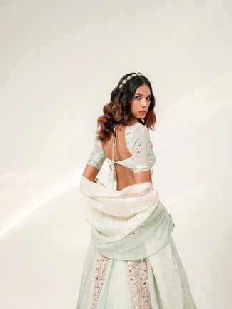 VICTORIAN BLOOM LEHENGA