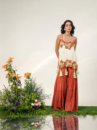 FLORET TASSEL SHARARA SET
