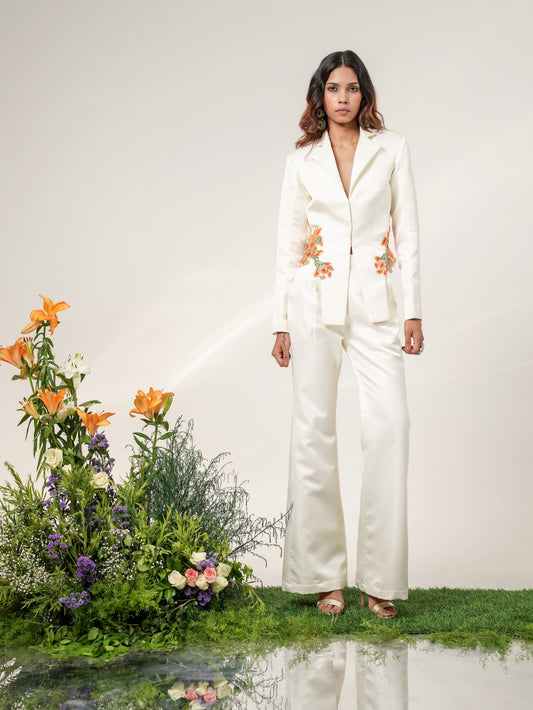 SOLITARY BLOOM PANT SUIT