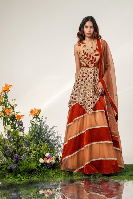 THE ROYALS LEHENGA