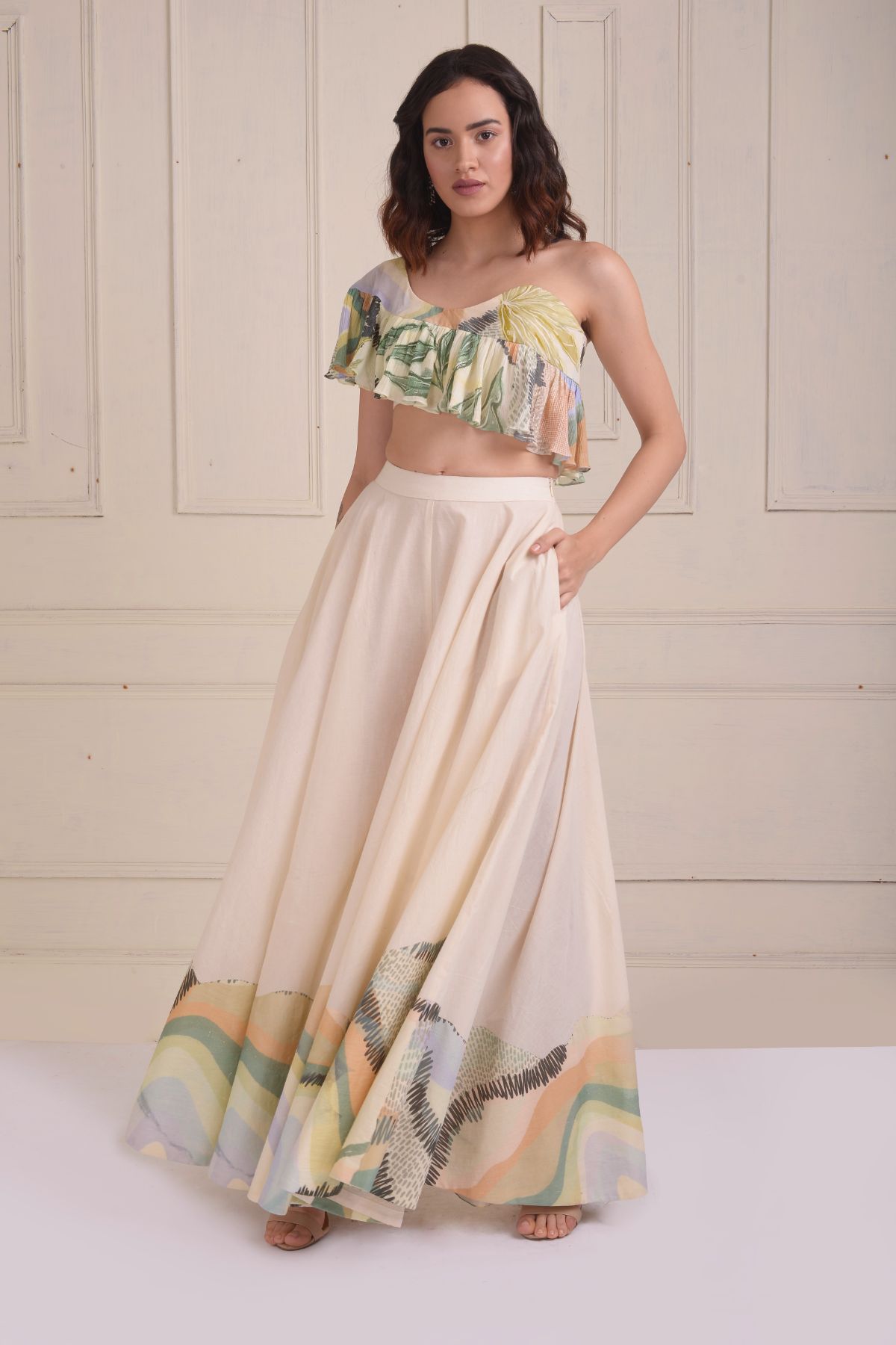 One- shoulder printed crop top with a sharara